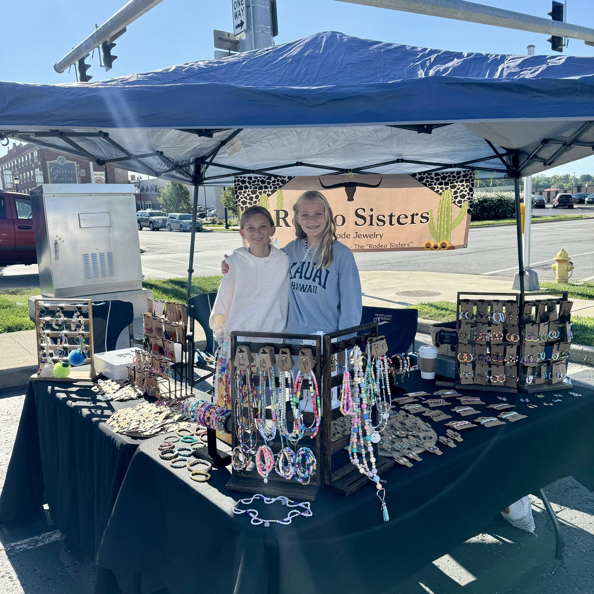The “Rodeo Sisters”