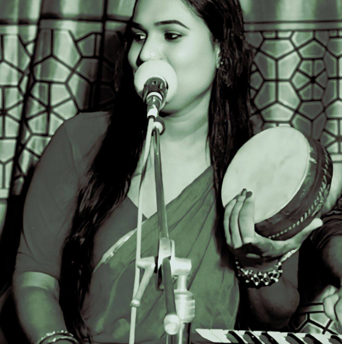 Singer Maya Rani Officials