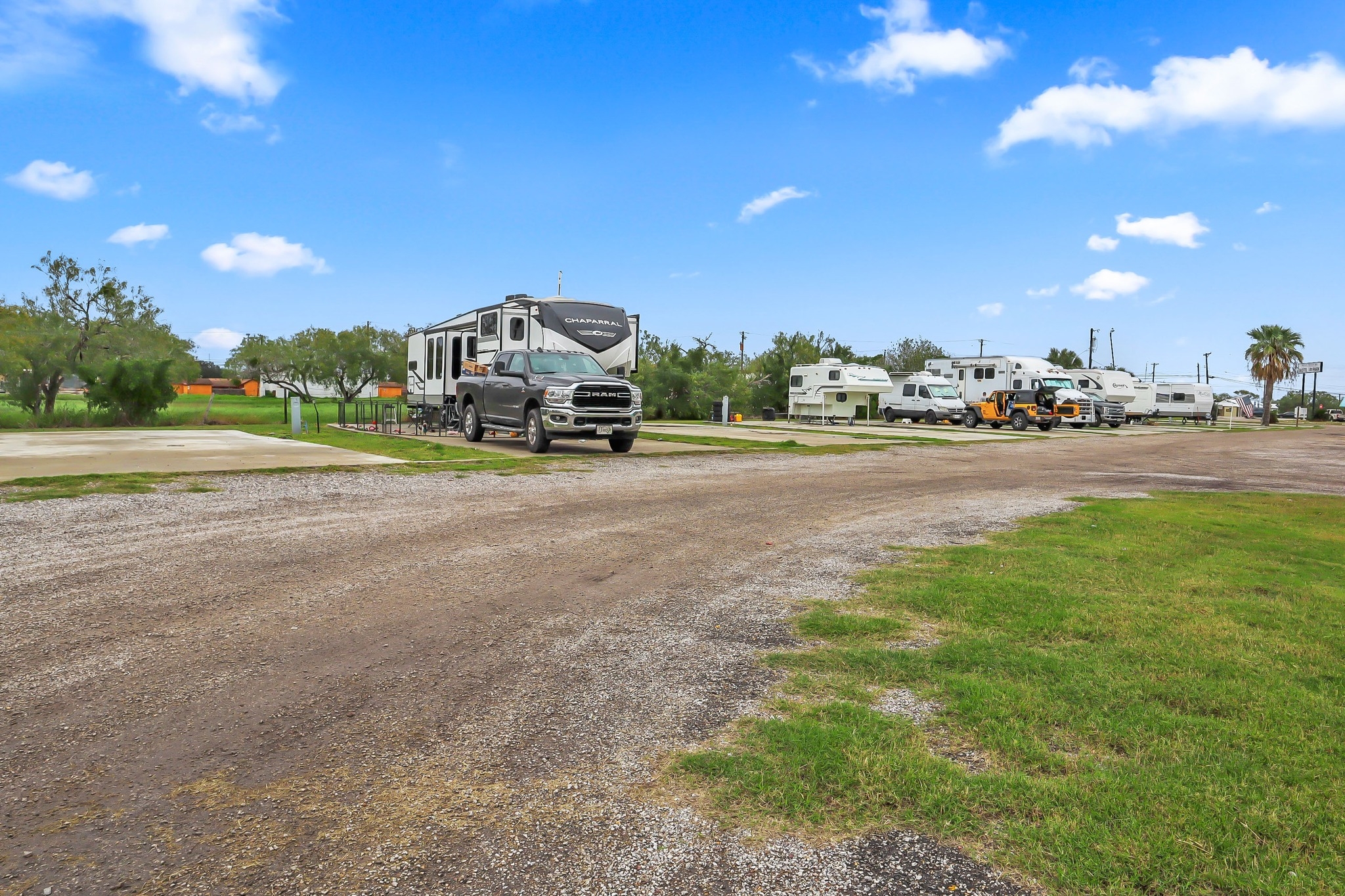 Mathis Motor Inn & RV Park | Mathis TX