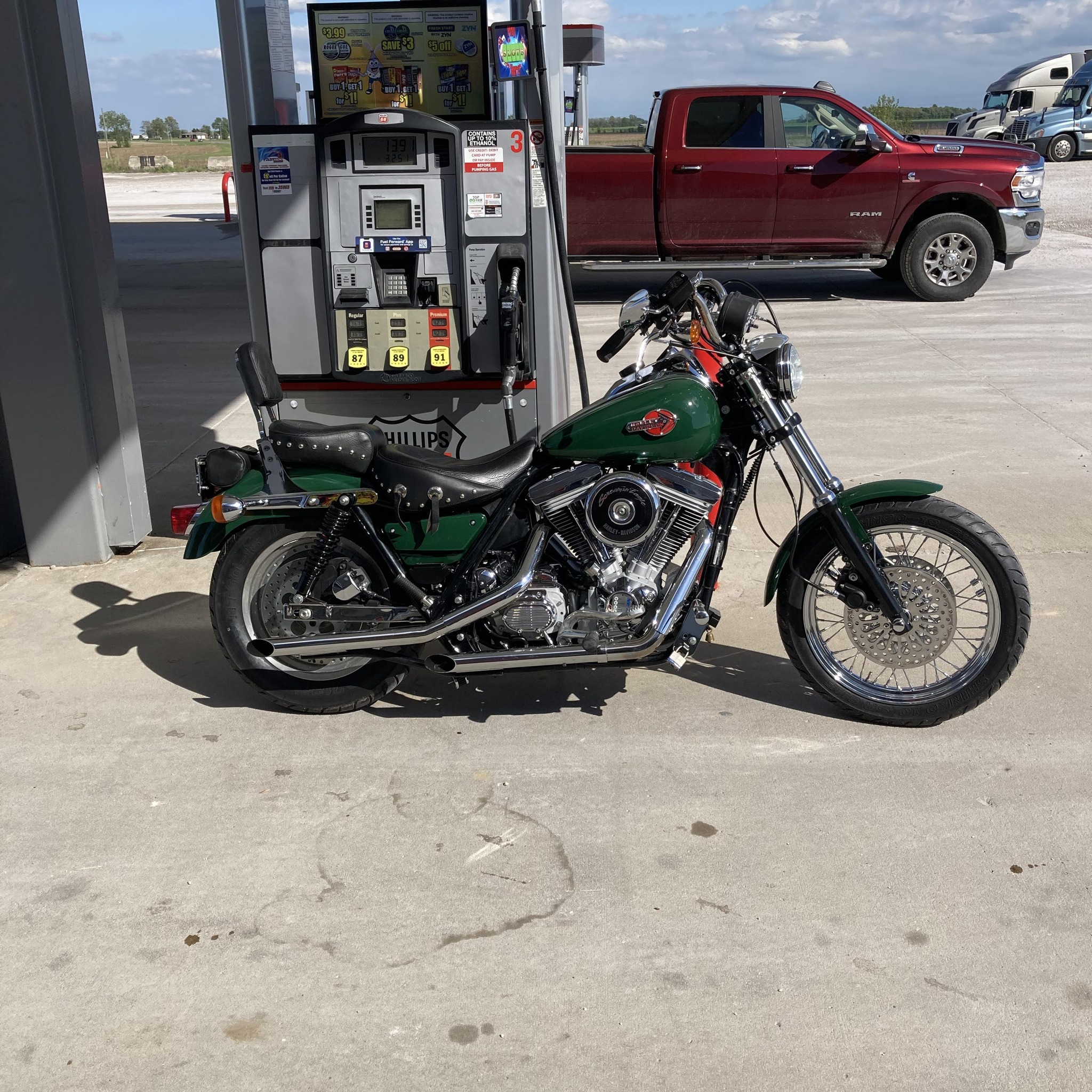 I Love - This International Harvester DT-466 turbo diesel is one of the ...