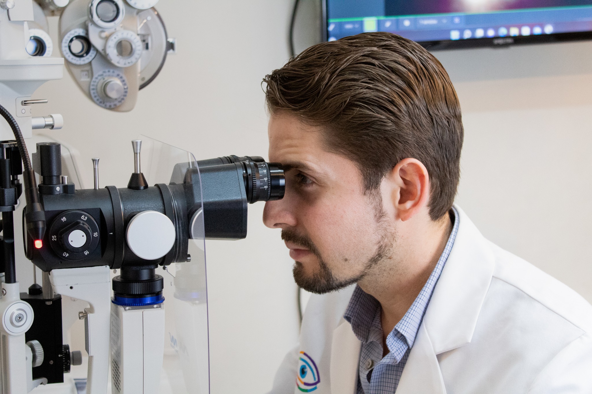 Dr. Alberto Varela Oftalasik | Manzanillo