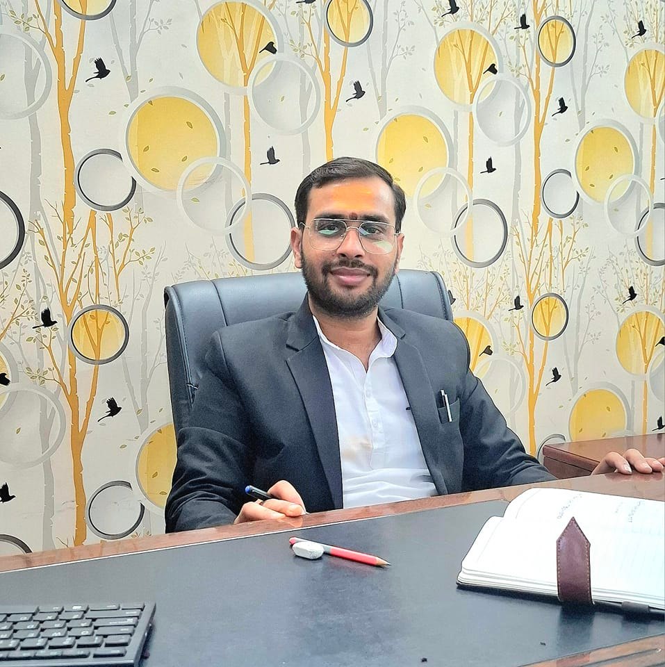 Adv Akash kumar pandey | Lucknow
