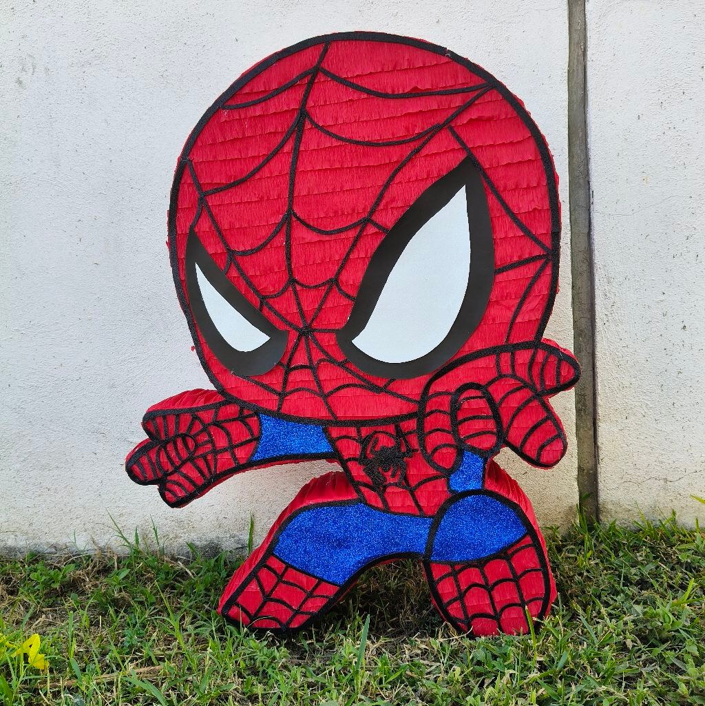 Alguien que haga piñatas que me recomienden algo similar a esto.😘 ...