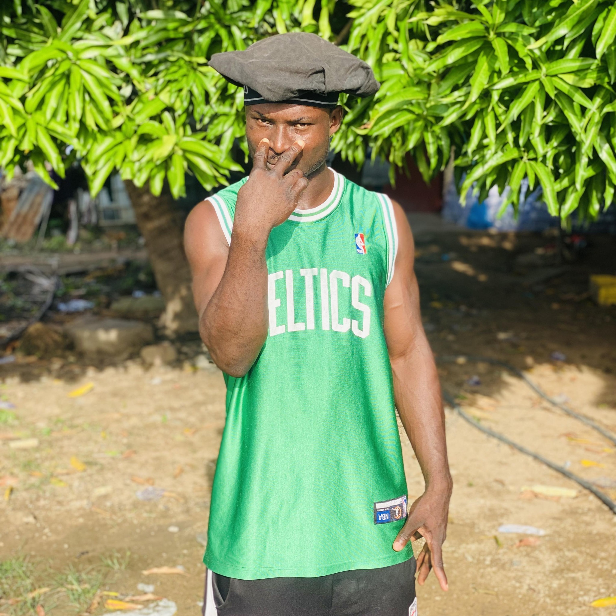 wasiu comes in contact with other city boys, i dont think they like him ...