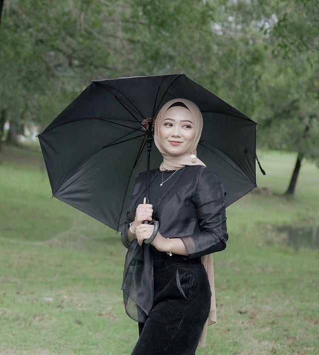 Fauzana Official