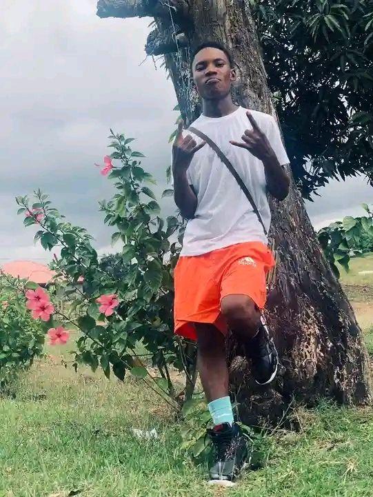 LOLLA 😹♥️🔥🤗🤗 https://vm.tiktok.com/ZMACcrq7m/ https://audiomack.com ...
