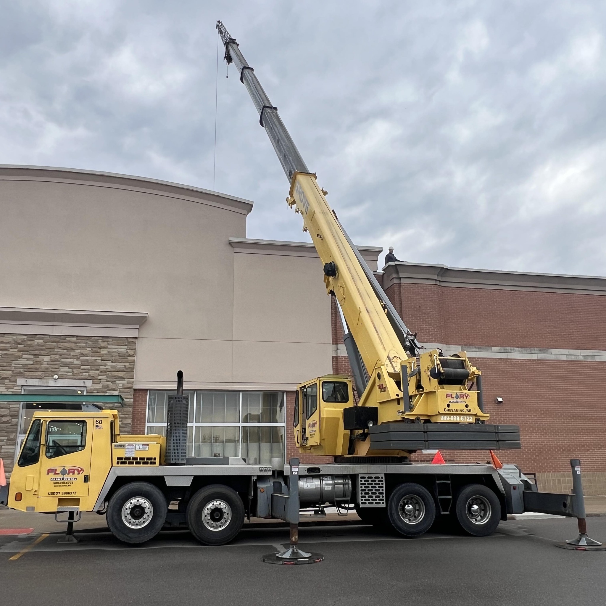 Flory Crane Rental | Lennon MI