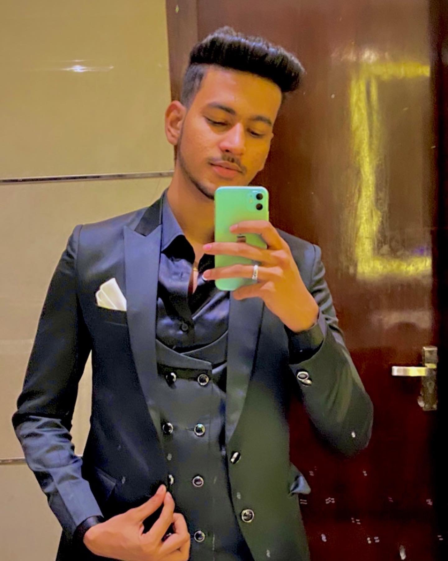Nitesh rathi | Delhi