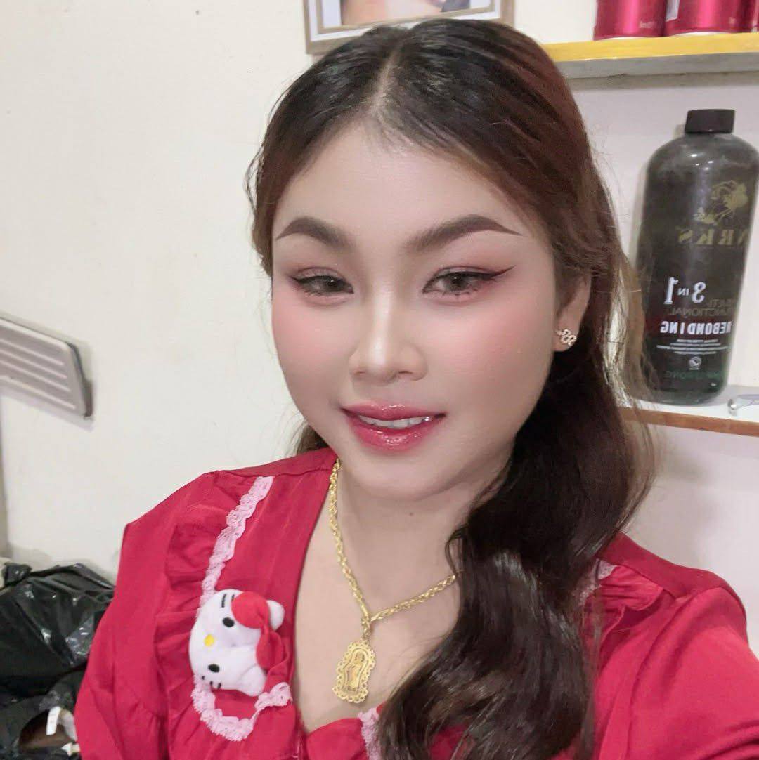 ម៉ាក់ ស្រីពីន