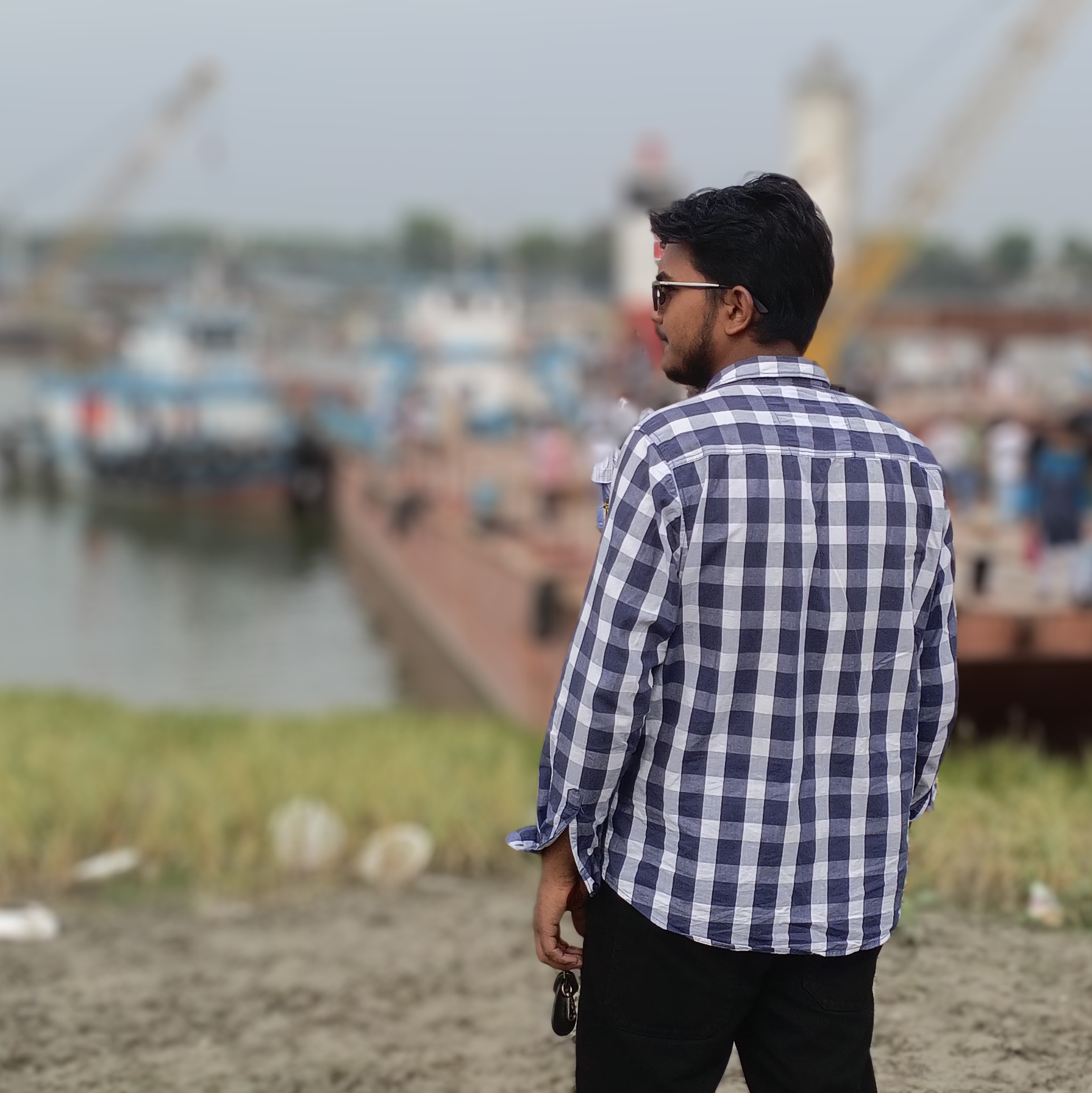ডু নট ডিস্টার্ব 🐸 #funnyreels #funnyvideo #notserious | Khaled Never Quits