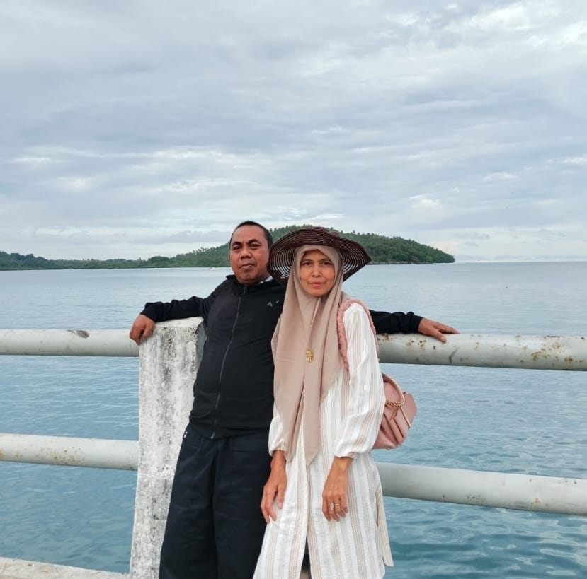 Hari musim hujan .. Apakah dak rumah atau toko anda bocor? Aspal cair ...
