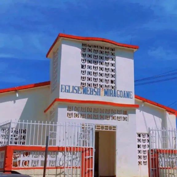 Eglise Mebsh de Miragoâne Page. | Miragoâne