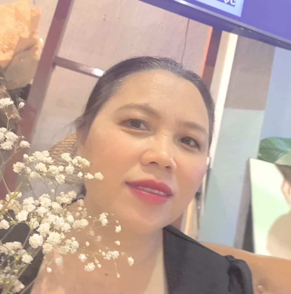 Nhàn Phạm Gia