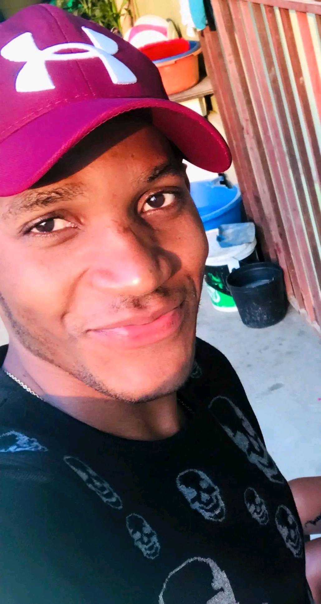 Scro Que Cuia ensina Fly Skuad a dançar ao vivo no LAV 🥵🔥🔥🔥 | Reis do ...