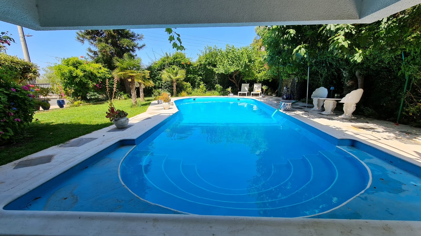 F&F Larnaca pools | Larnaca