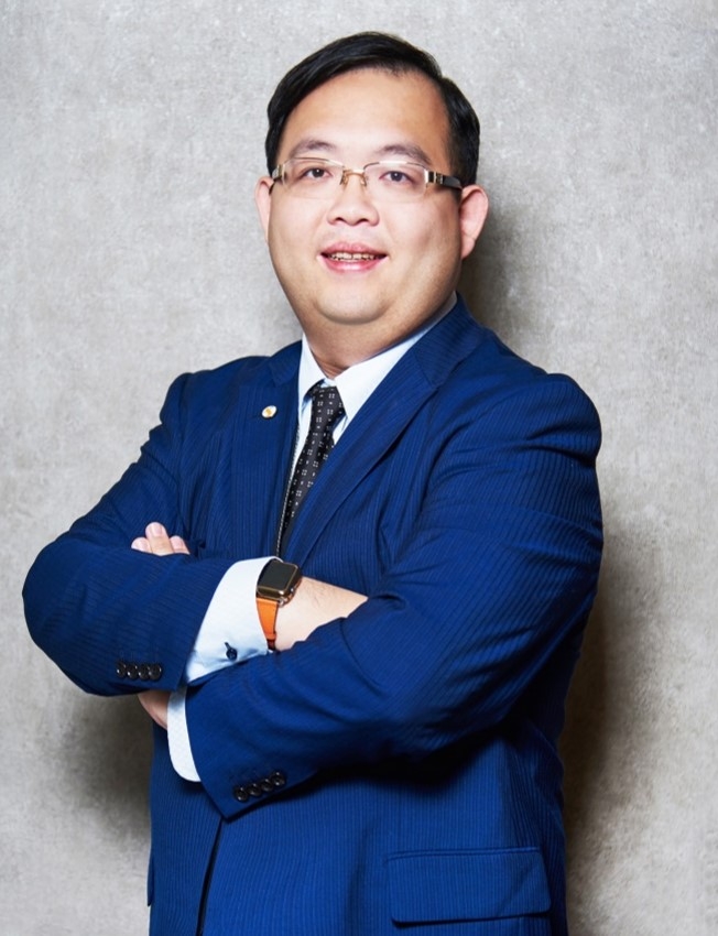 Angus YU