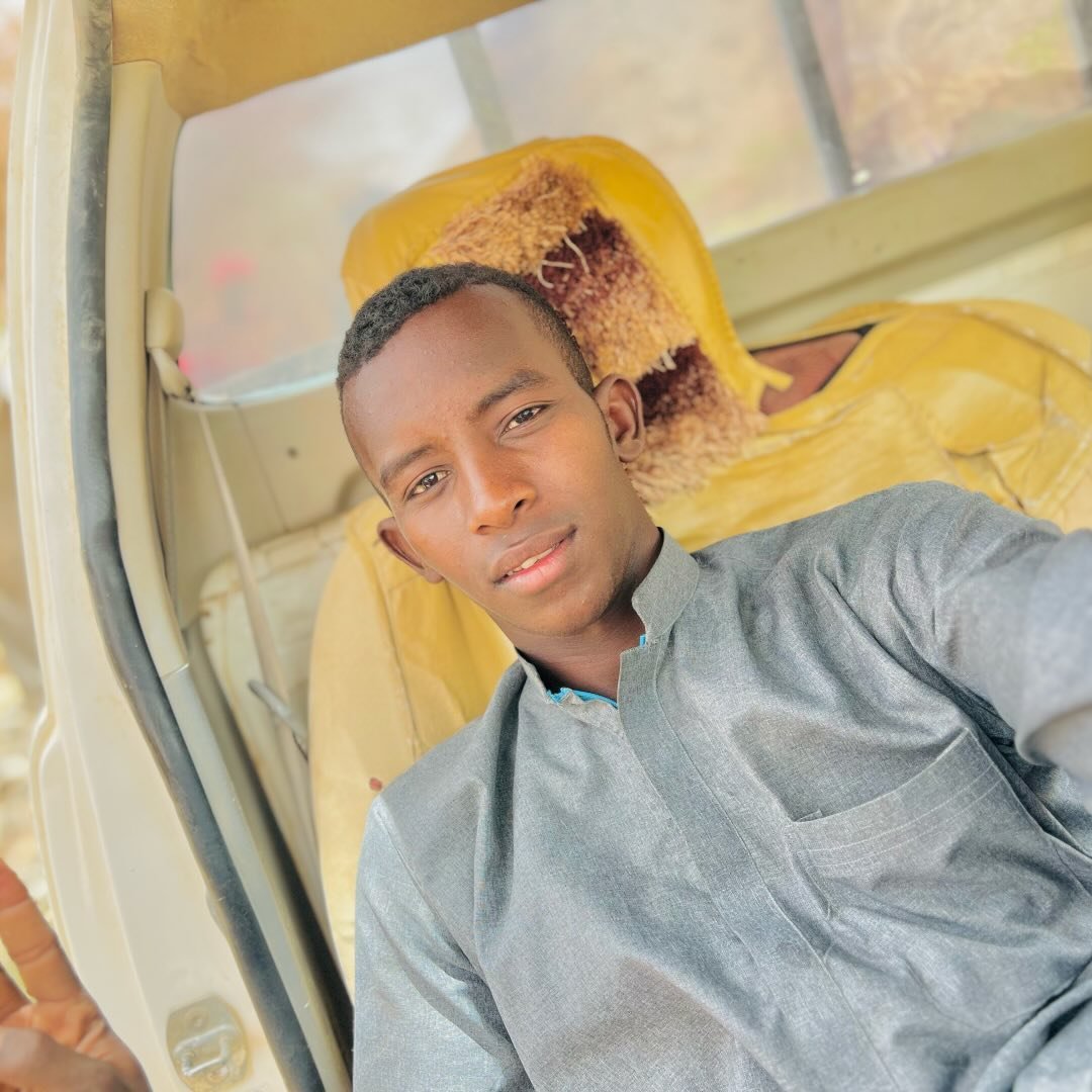 Adilli Sougui on Reels
