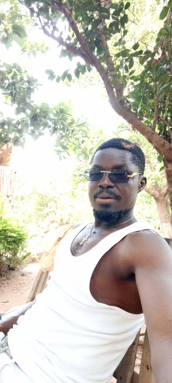 Ghbase - 20 years ago Shatta Wale who was known as Bandana in the early ...