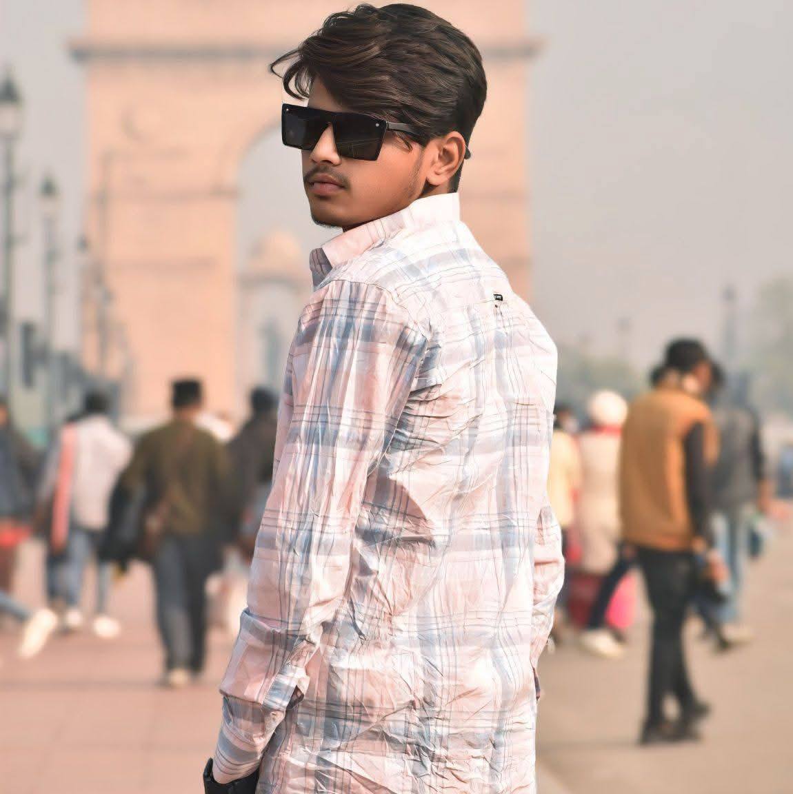Naved K Khan - ♻️ Follow . . . . . . . . . . Ten Unknown... | Facebook