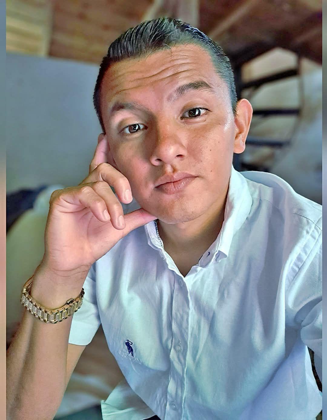 Warren Isaac Molina