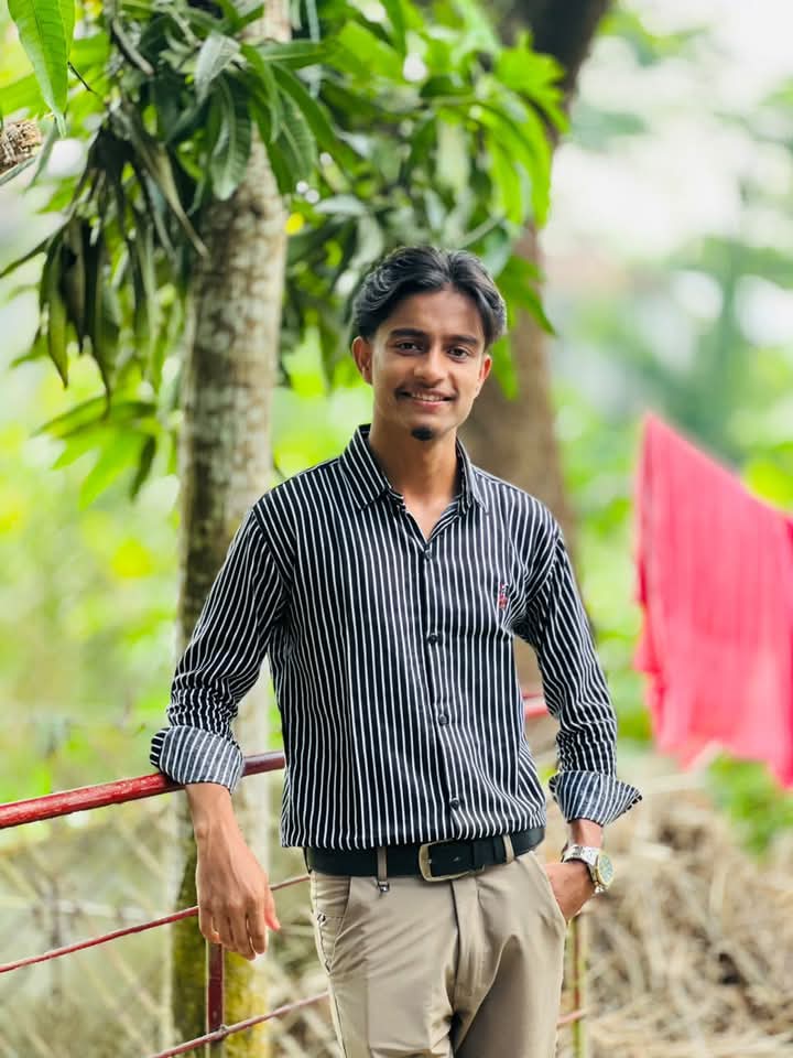 Suzon Dewan