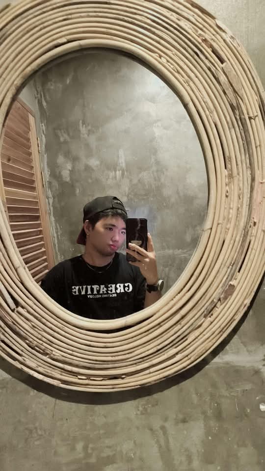 Jay EM