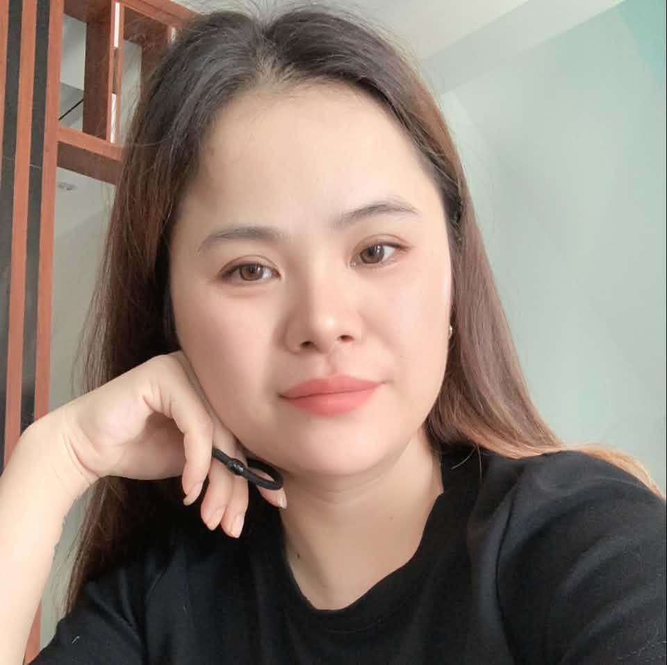 Mọi người đang nấu canh rau ngót như thế nào ạ? 1: Nước sôi cho rau vào ...