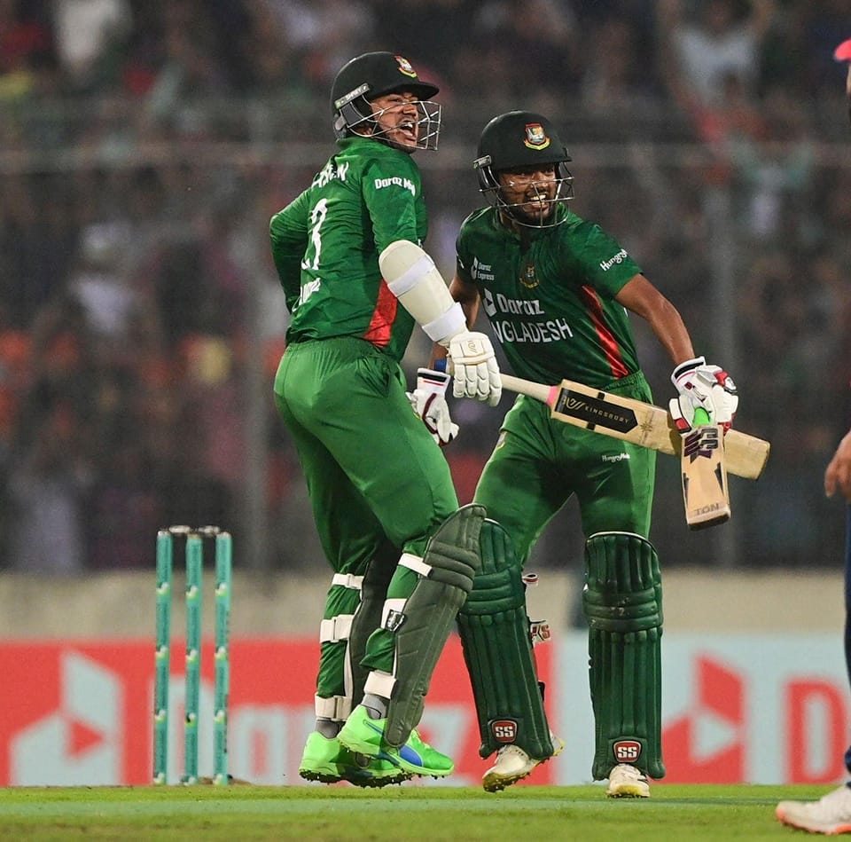 Hard Cricket Photos