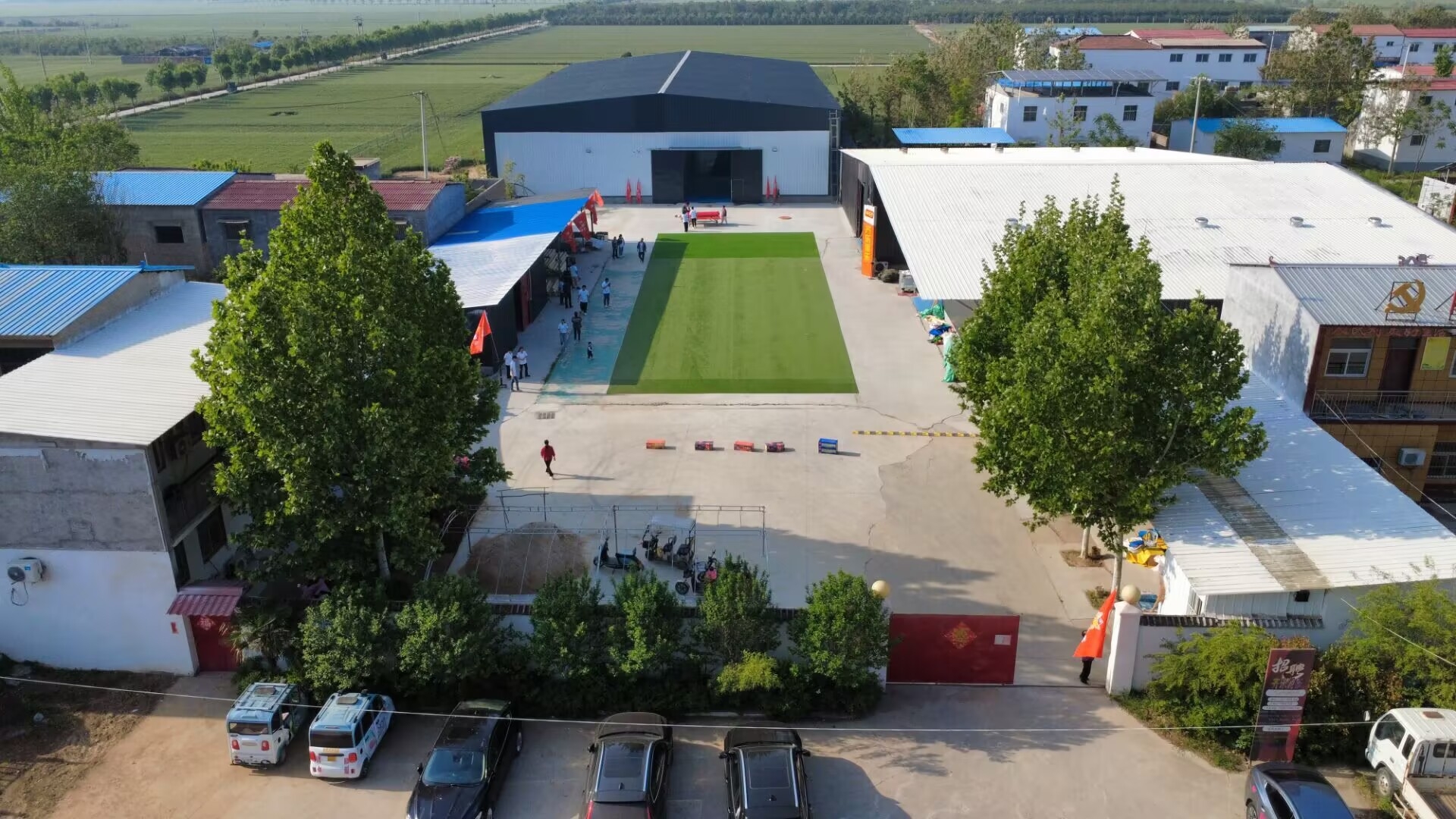 Qile inflatable factory