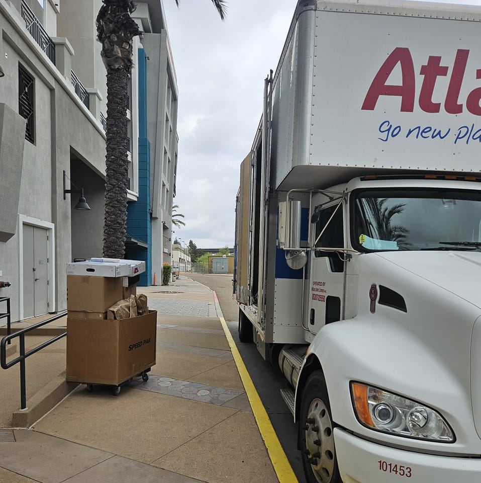 A & L Delivery LLC