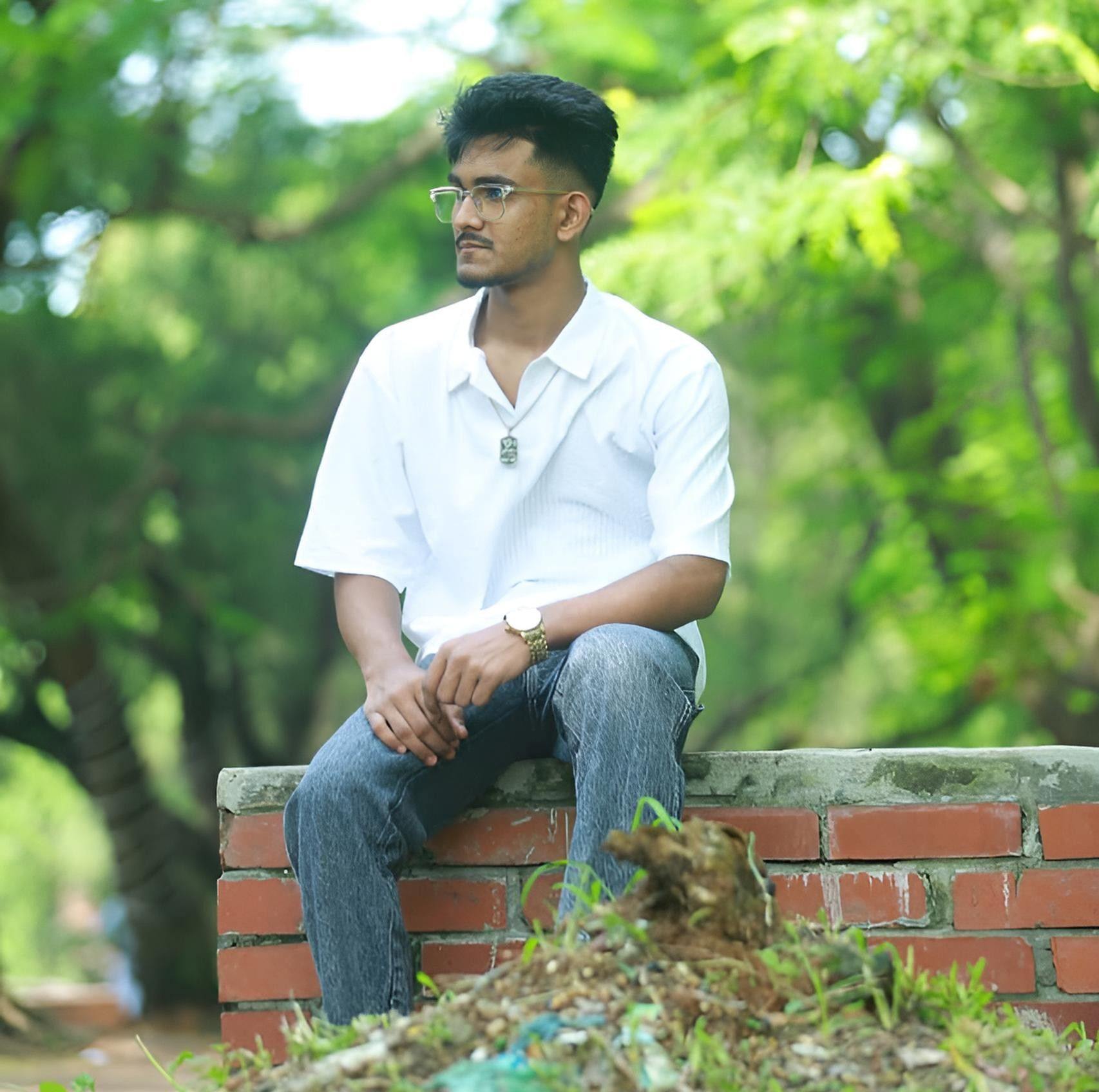 ahmad-esa-khan