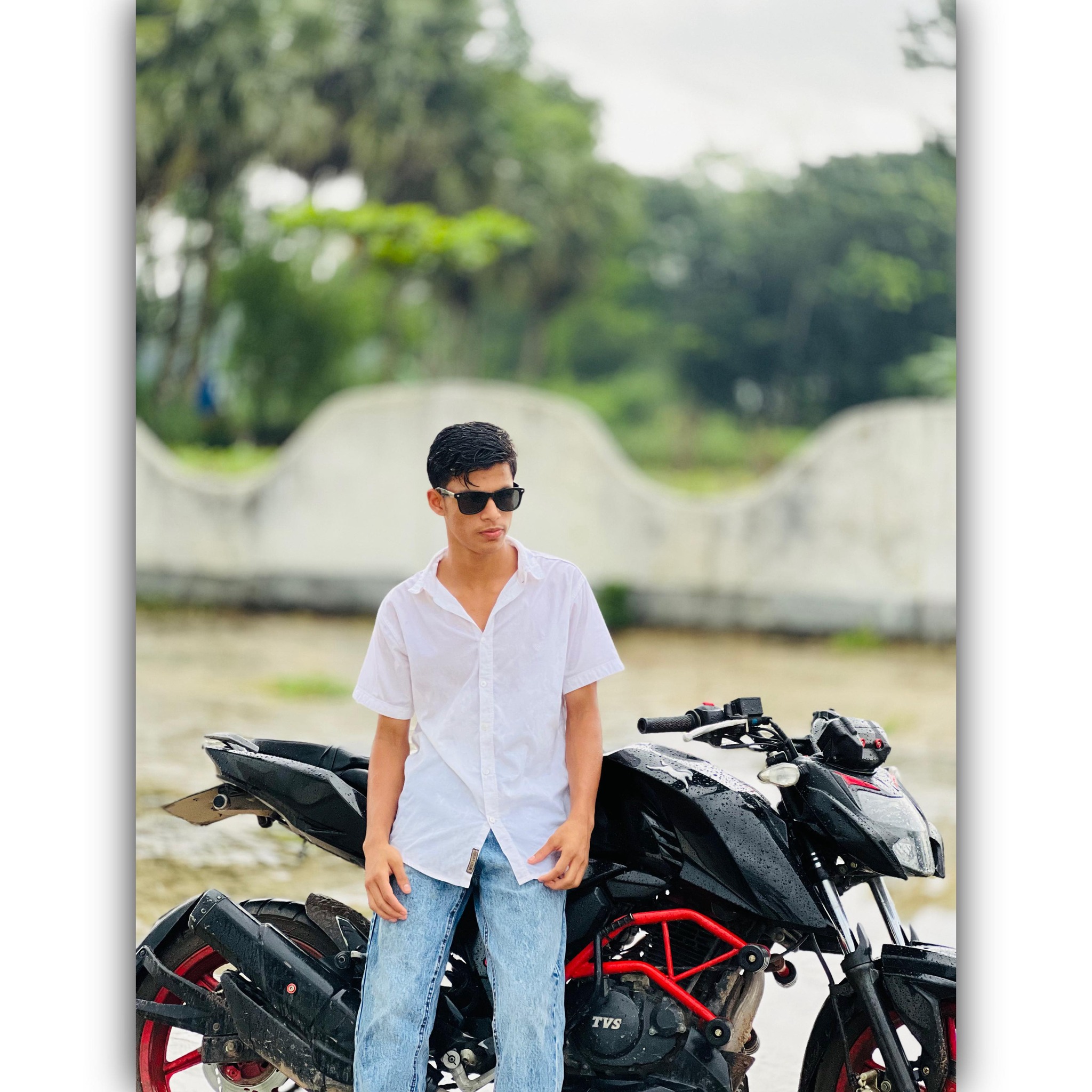 f-a-r-h-a-d