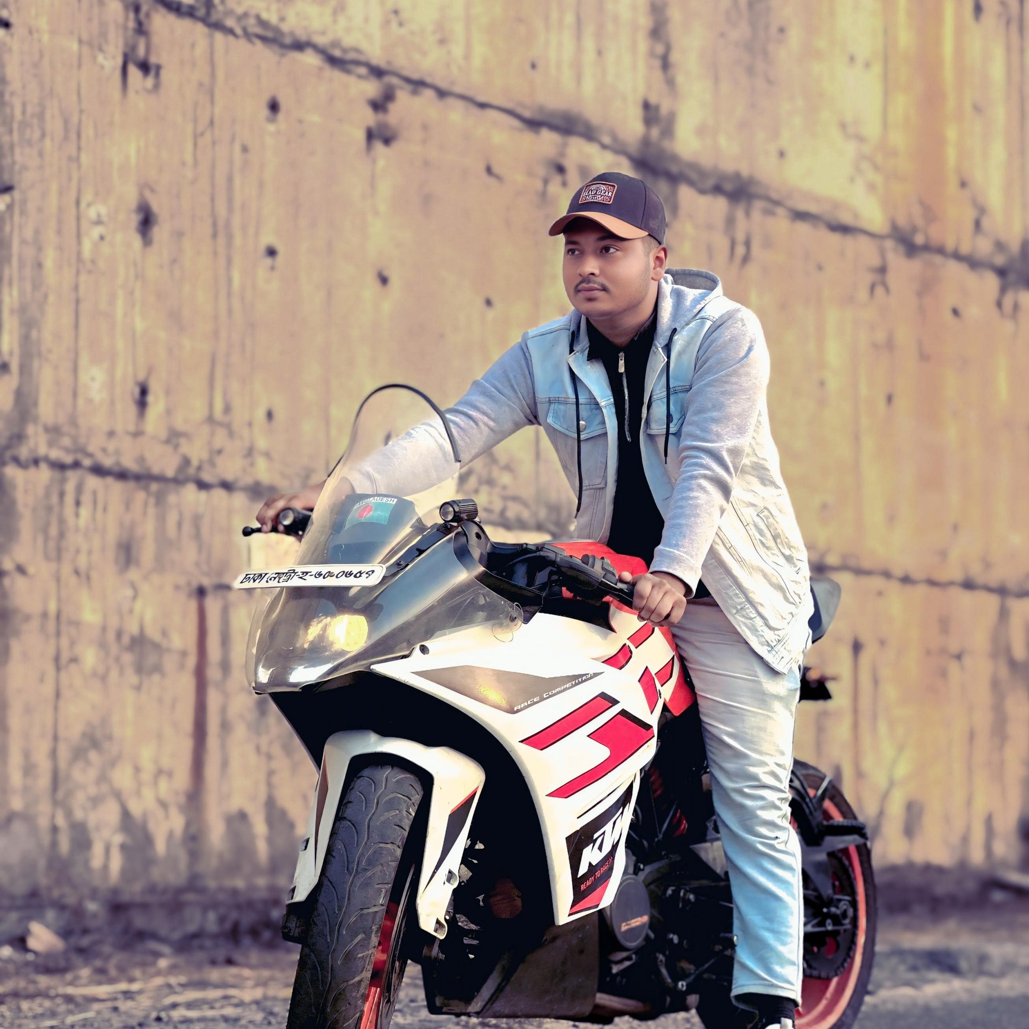 তেলের সংকট চলতেছে😥 #biker #reelsvideoシ #ktm #Bangladesh #bikelover #BMW ...