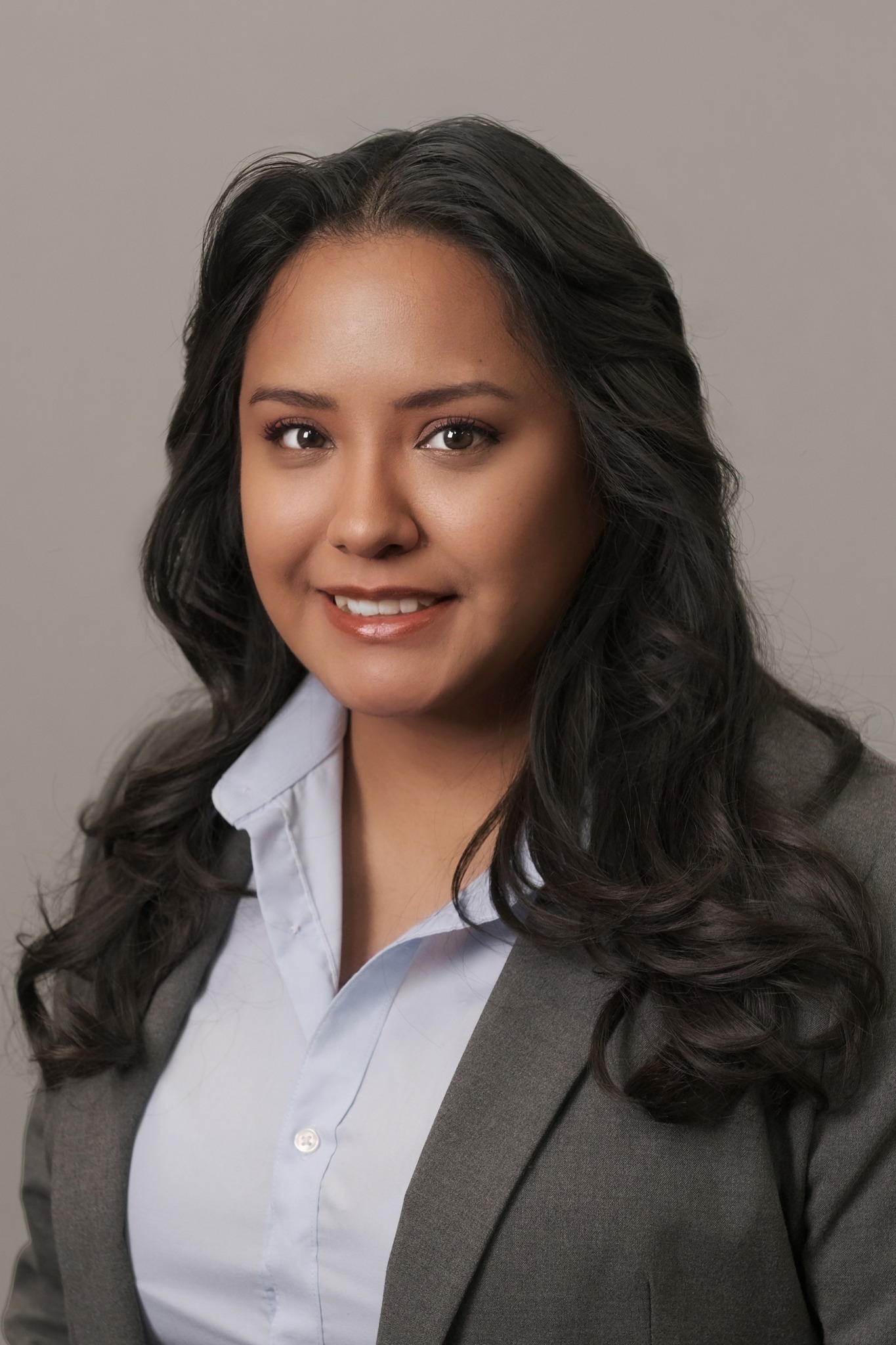 Leslie Valadez - Real Estate