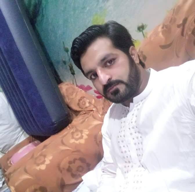 attiya-liaquat-on-reels
