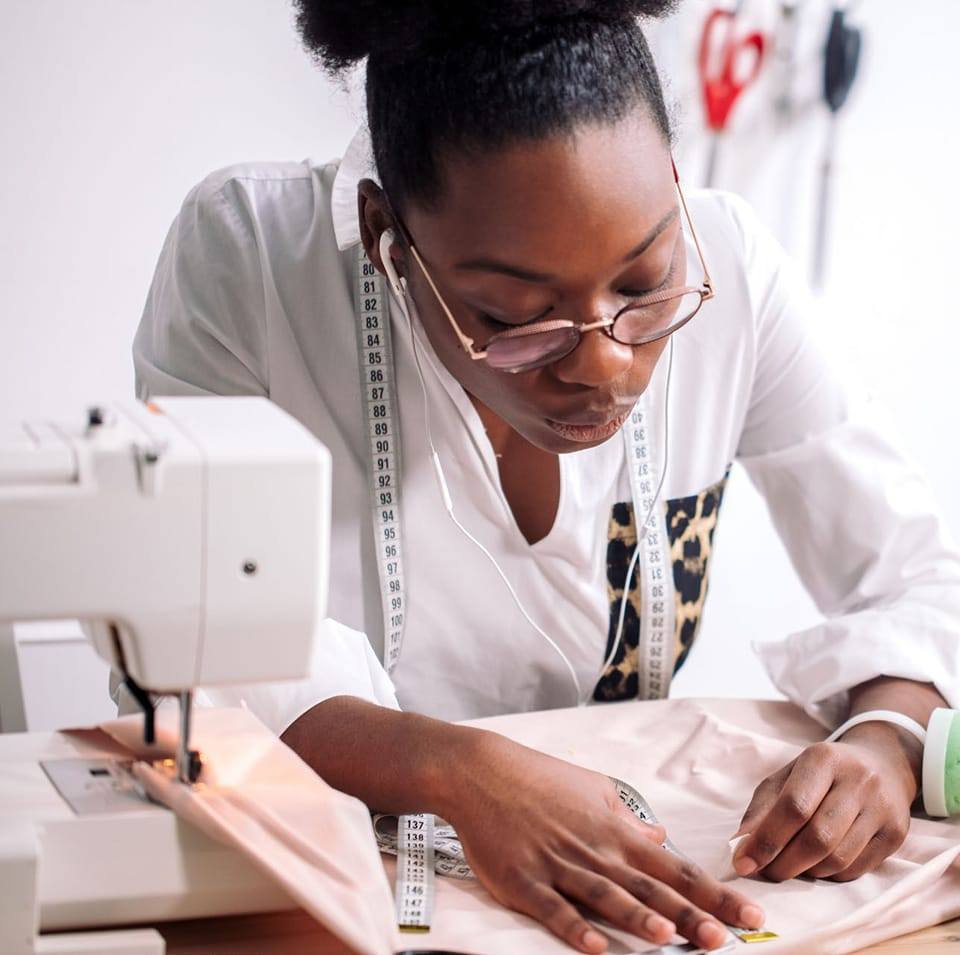 Bienvenue à l’Institut de Mode Binaté Ici, la passion devient un métier ...