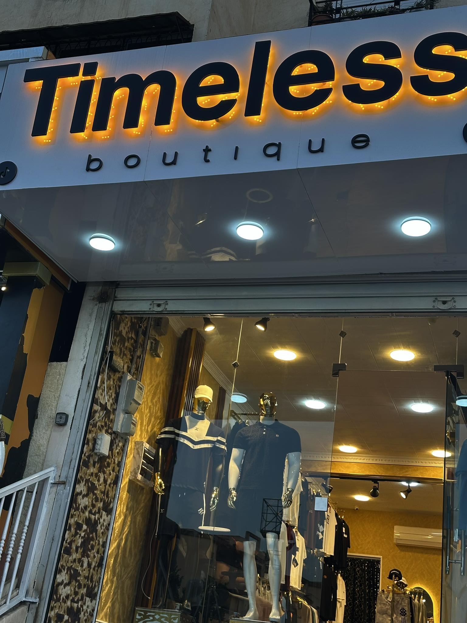 Timeless Boutique | Constantine