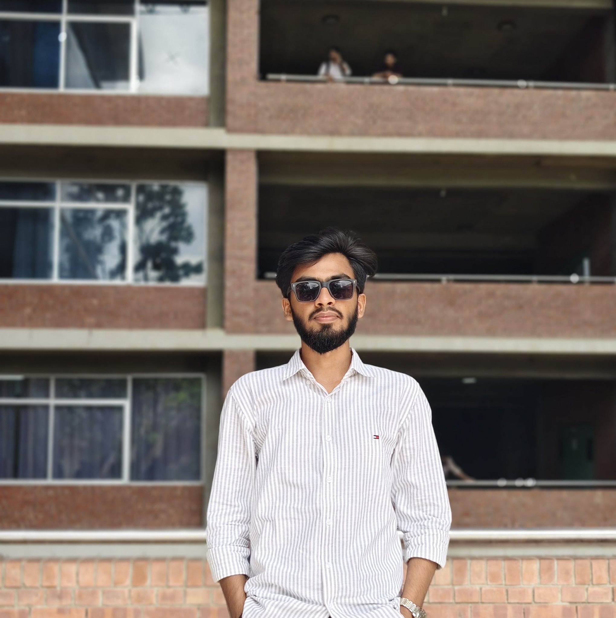 Shohag SB vhia #lalsari #lalshariporiyakonna #LaLiga shari poriya konna ...