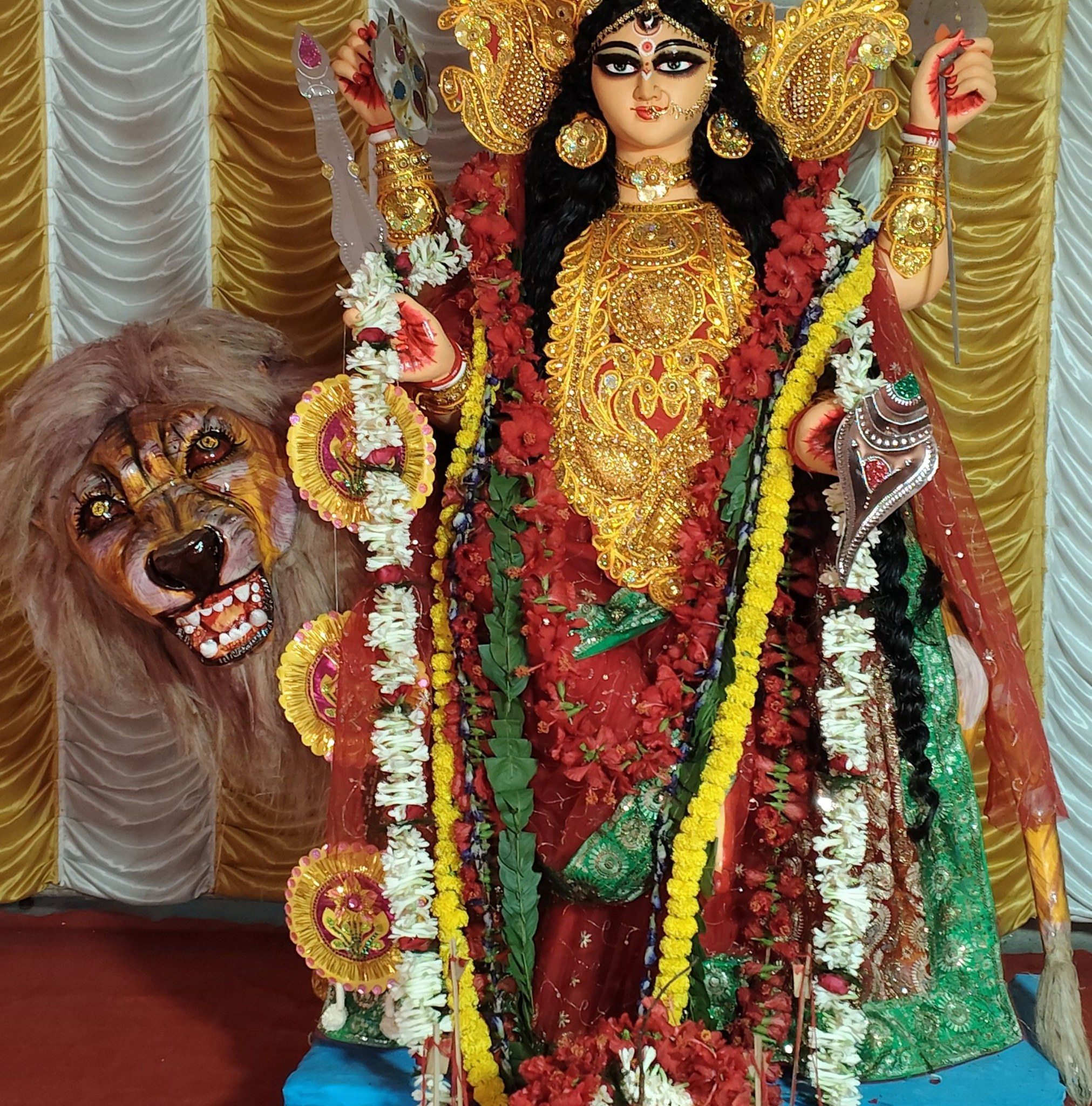 Hai iska diwana to sara jahan nadibo se milte hai .. .. .. .. .. # ...