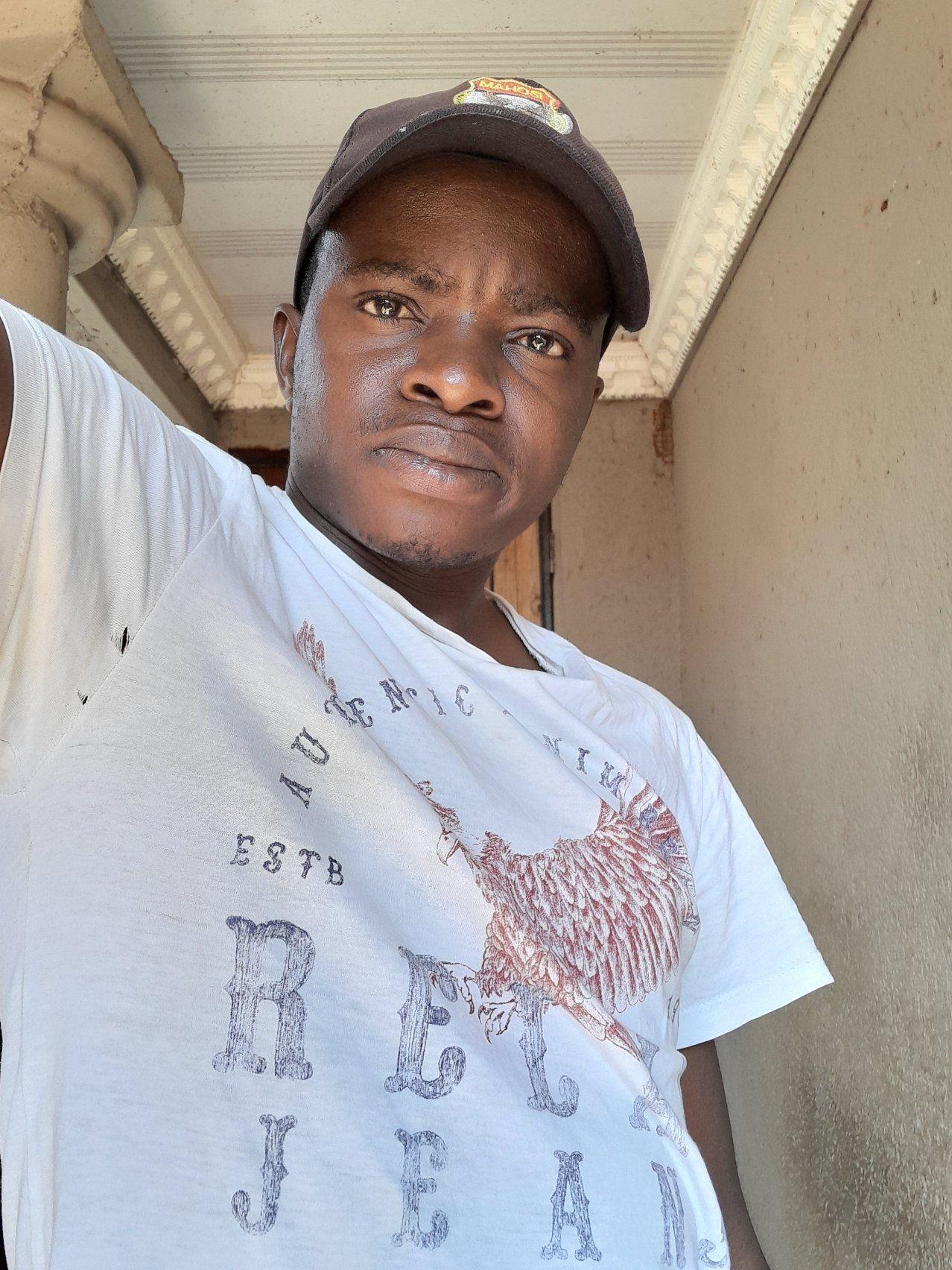 Annie Muwani - 🤣🤣🤣🤣🤣I look better in person I promise 🤣🤣🤣 | Facebook