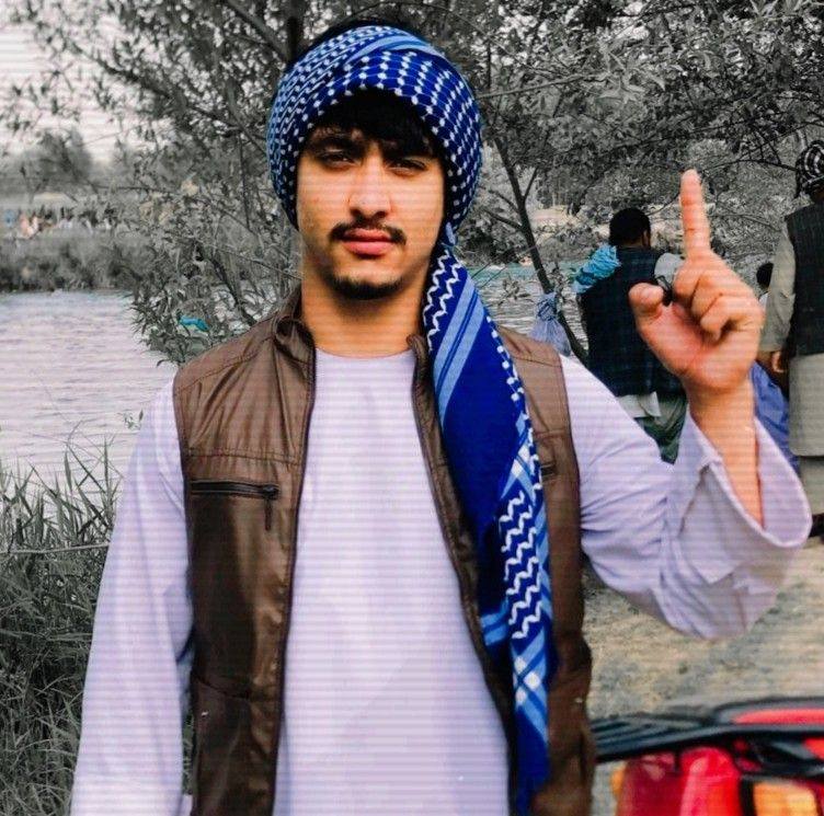 Shaiq Kafshani | شایق کفشانی | شایق کفشانی موبایل آیفون 18 خریداری کرده ...
