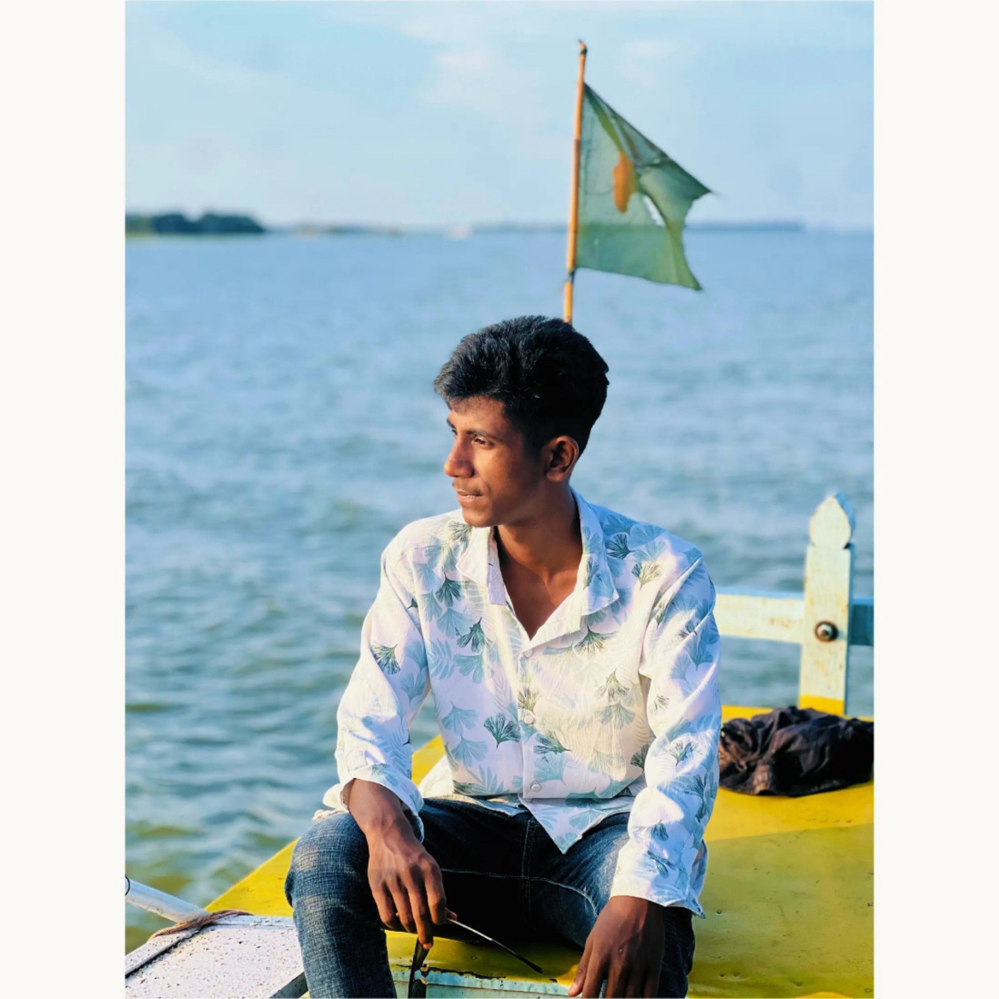 তুমি এতটাই সুন্দর যে . . . . . . . .তুমার কাছে ফুল ও হার মানাবো.! 💗😫🫶# ...