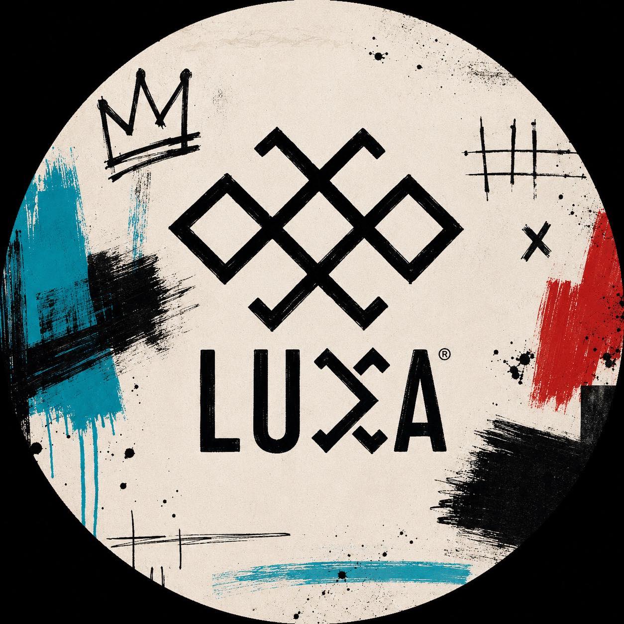 LUXA