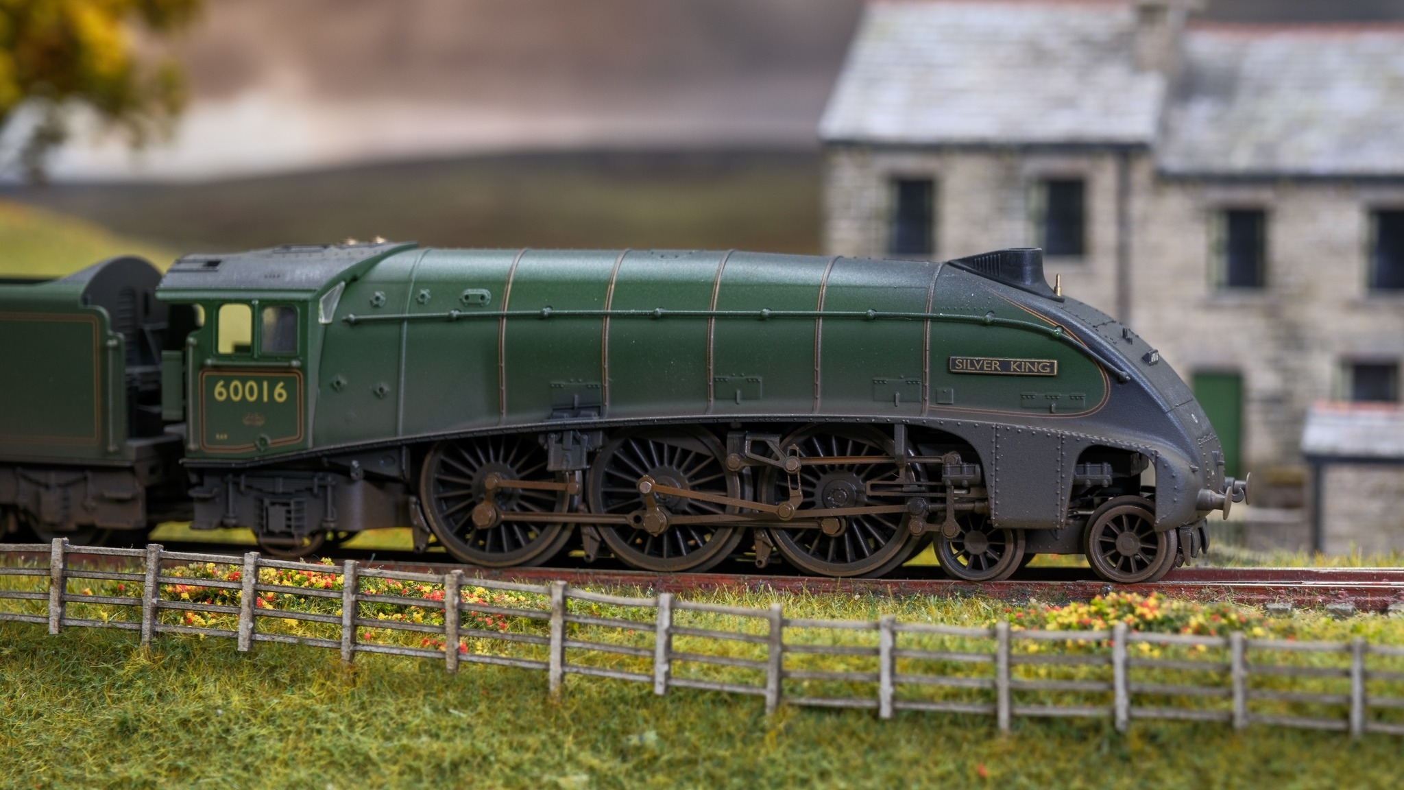 Hornby TT:120 Group | Wonder if anyone could help me out with this ...