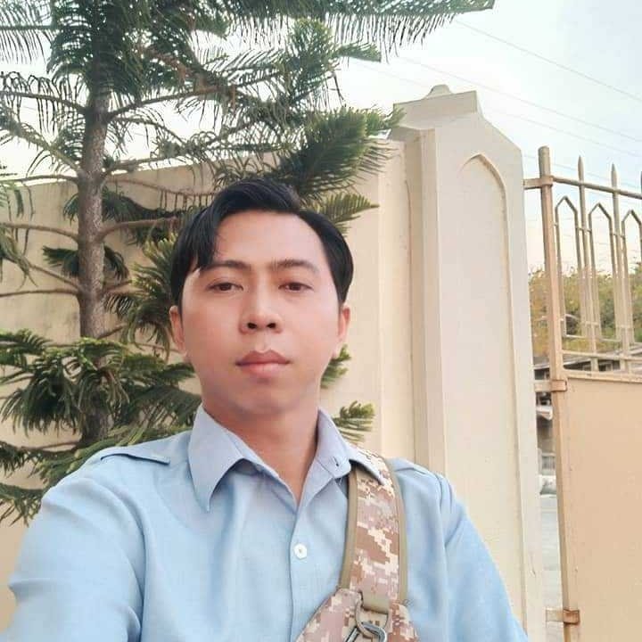 Dan B. Raja