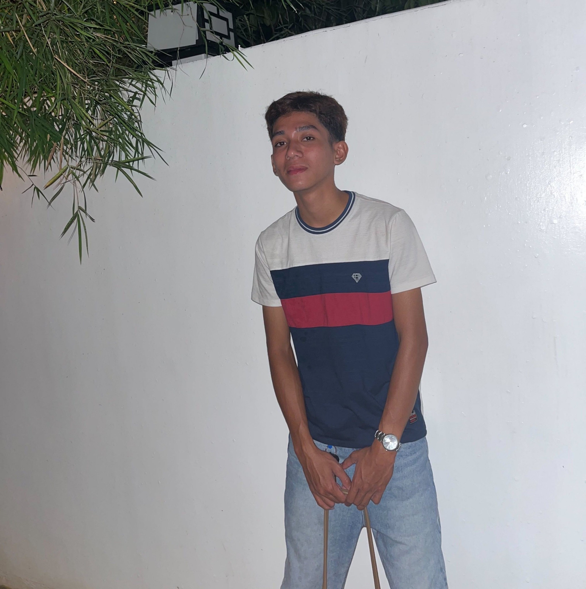 Ahron Gumayo