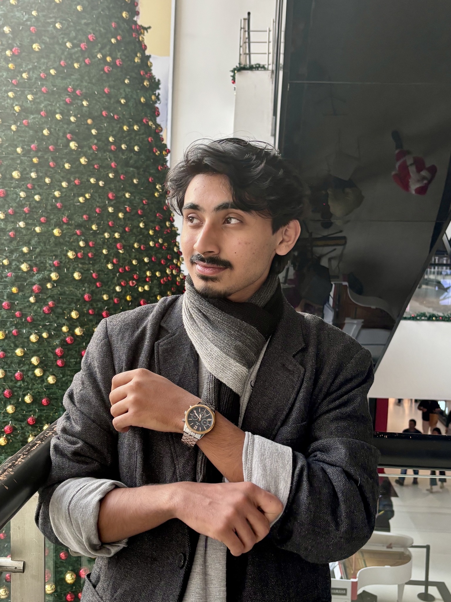Shreyas R