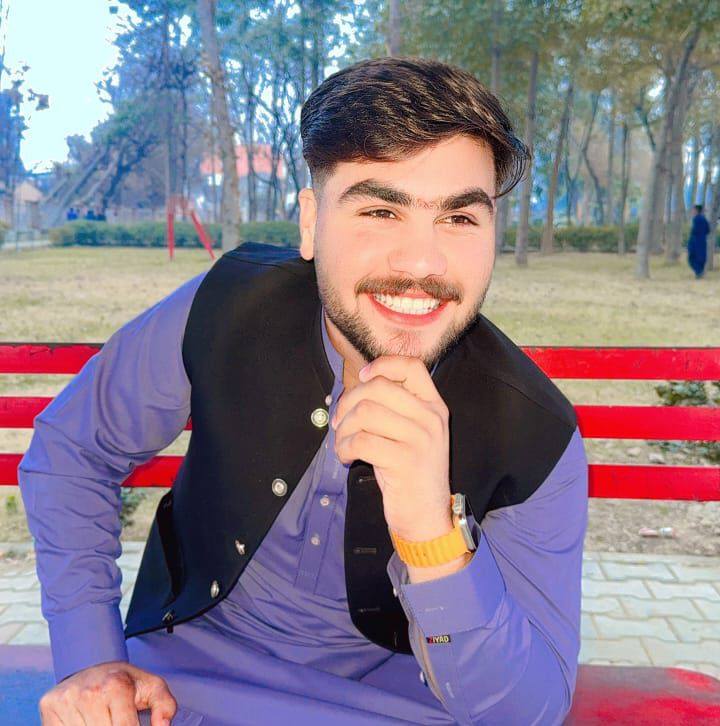 مردان KFC 🤣 | What is going on in Mardan