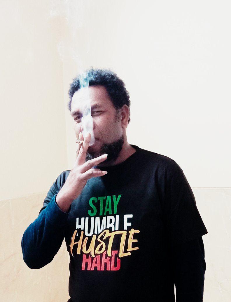 Elroy Elfou, a 21-year-old self-taught artist from Aitape known as ...