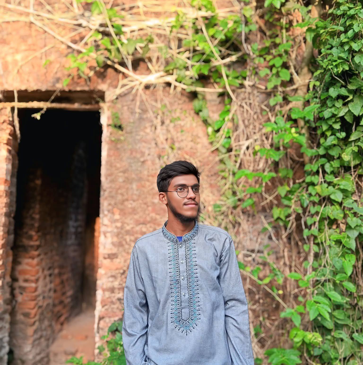 Murshid Alom